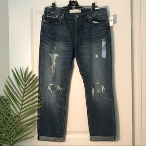 GAP Relaxed Boyfriend Jeans: Women’s 29.